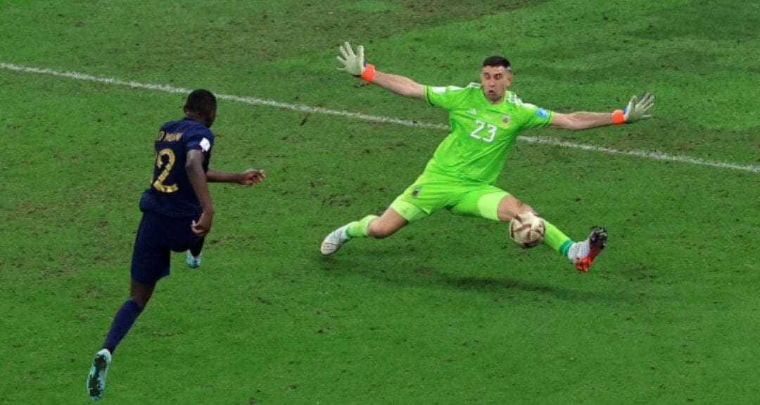 تصدي مارتينيز 