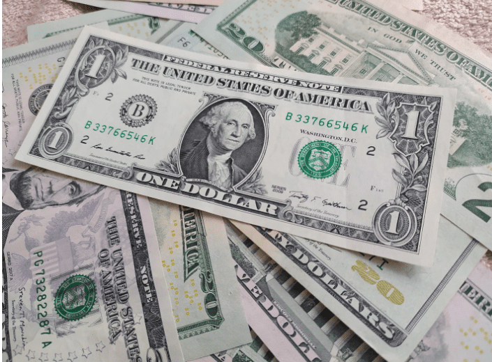 أسعار الدولار الأمريكي USD/EGP اليوم 27_2_2023 وجميع العملات العربية والأجنبية