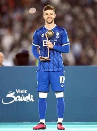 مهاجم الهلال السعودي لوسيانو فيتو