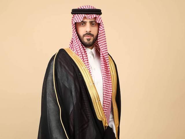 الثوب والبشت