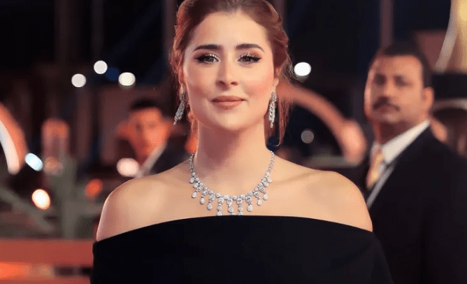 عائشة بن أحمد