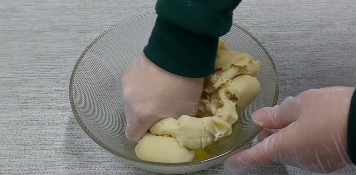 شكل العجين 