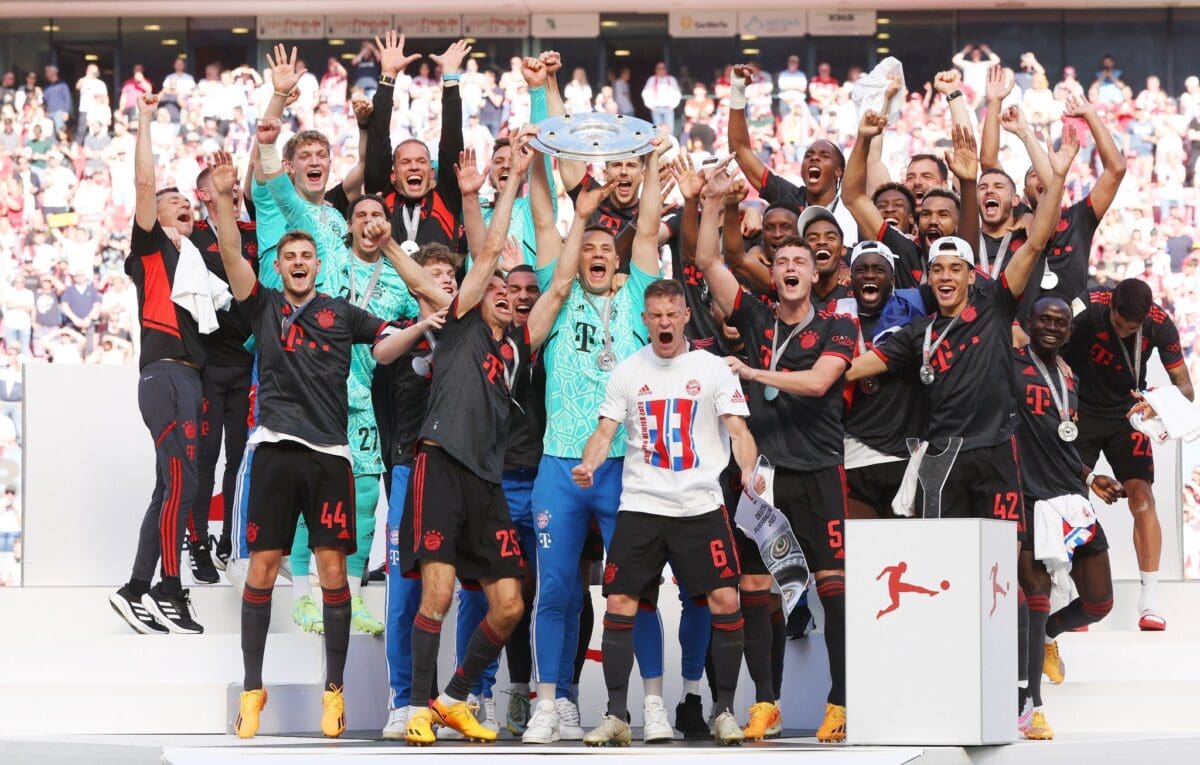 بايرن ميونخ بطل الدوري الألماني