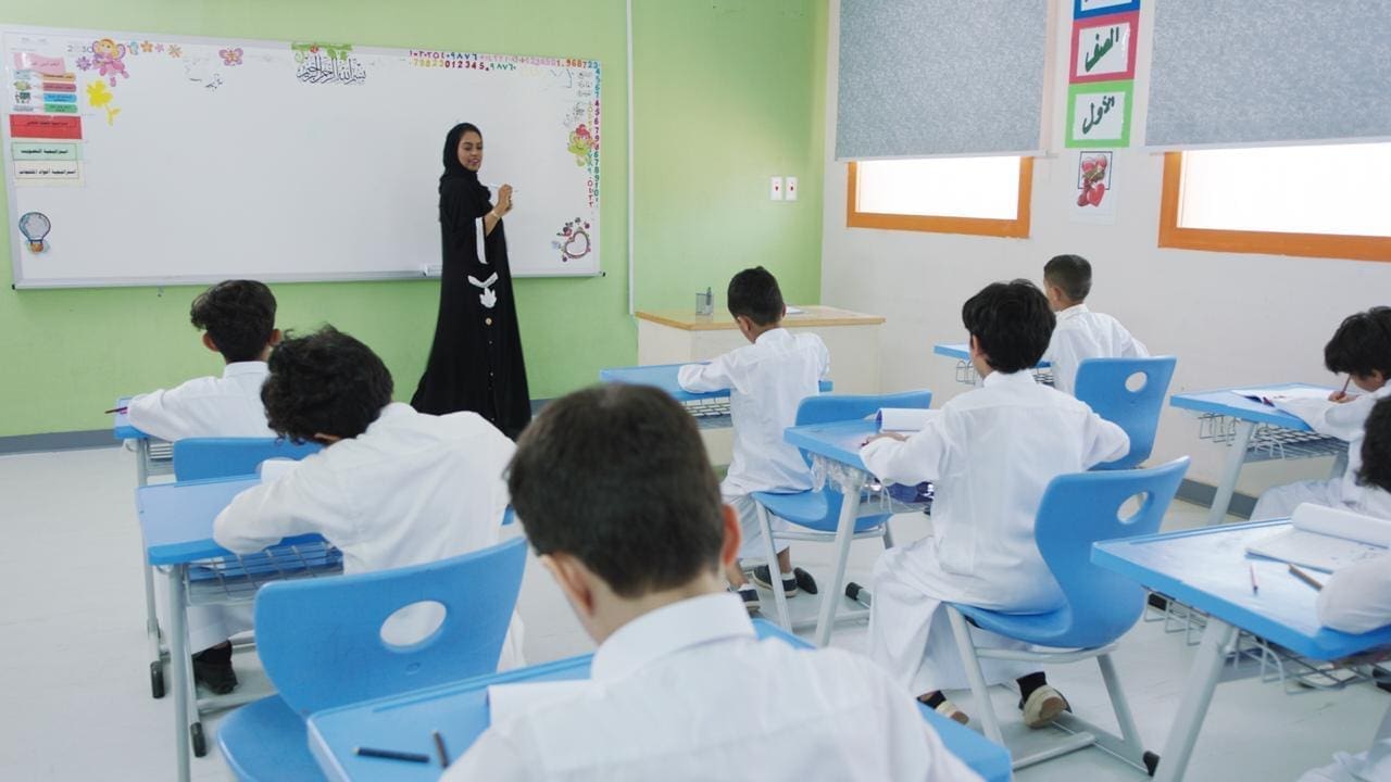 عضو مجلس الشورى تكشف عن تسبب نظام الفصول الثلاثة في إحداث أكبر نسبة غياب جماعي