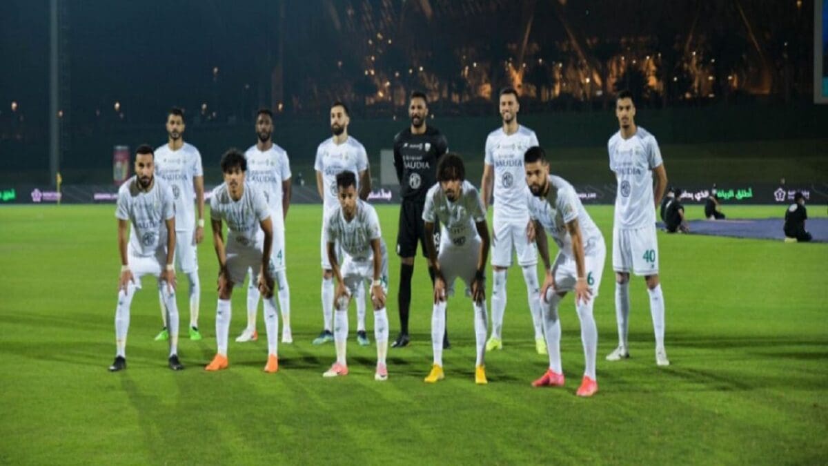 المدرب الإيطالي يوافق على تدريب الأهلي السعودي