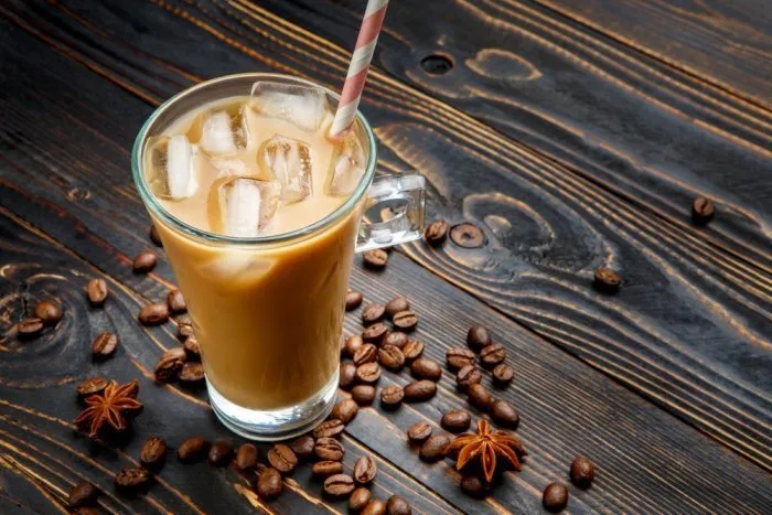 طريقة عمل الآيس كوفي