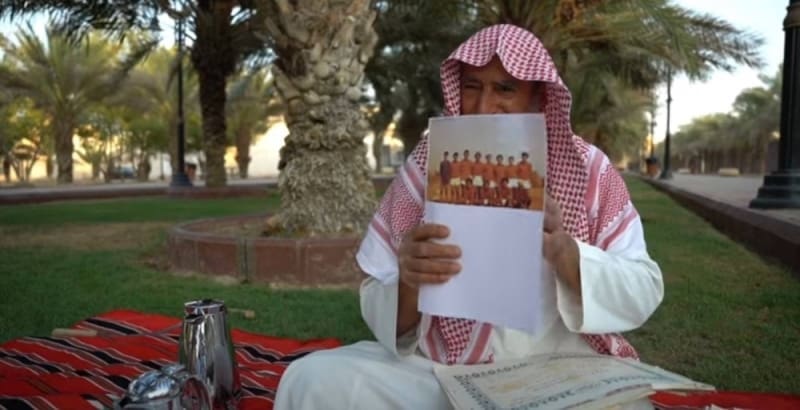 "مافي جيبي ولا ريال واحد".. قصة الحكم السعودي الذي اعتزل التحكيم بسبب خطأ واتجه لتغسيل الموتى