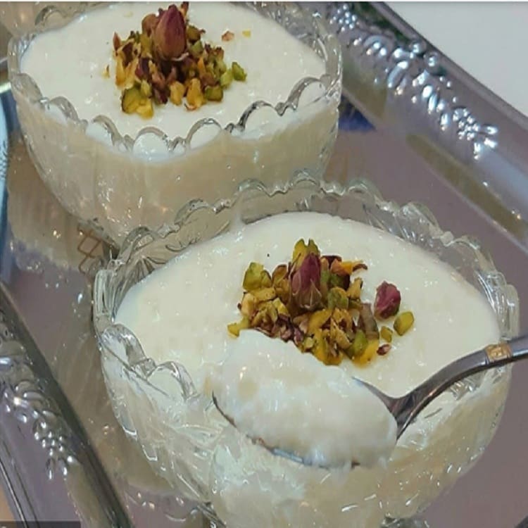 أفضل طريقة لعمل الأرز باللبن في المنزل