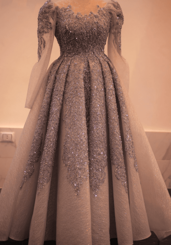 أحدث تصميمات فساتين سواريه محجبات 2024 اشيك فساتين سهرة للأفراح