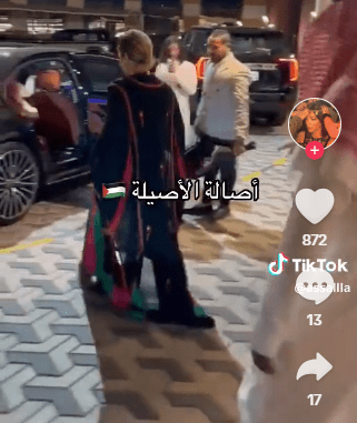 مقطع فيديو متداول للنجمة أصالة على تيك توك