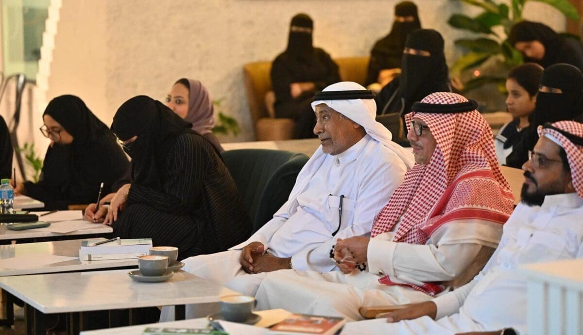 أمسية حبكة خيال