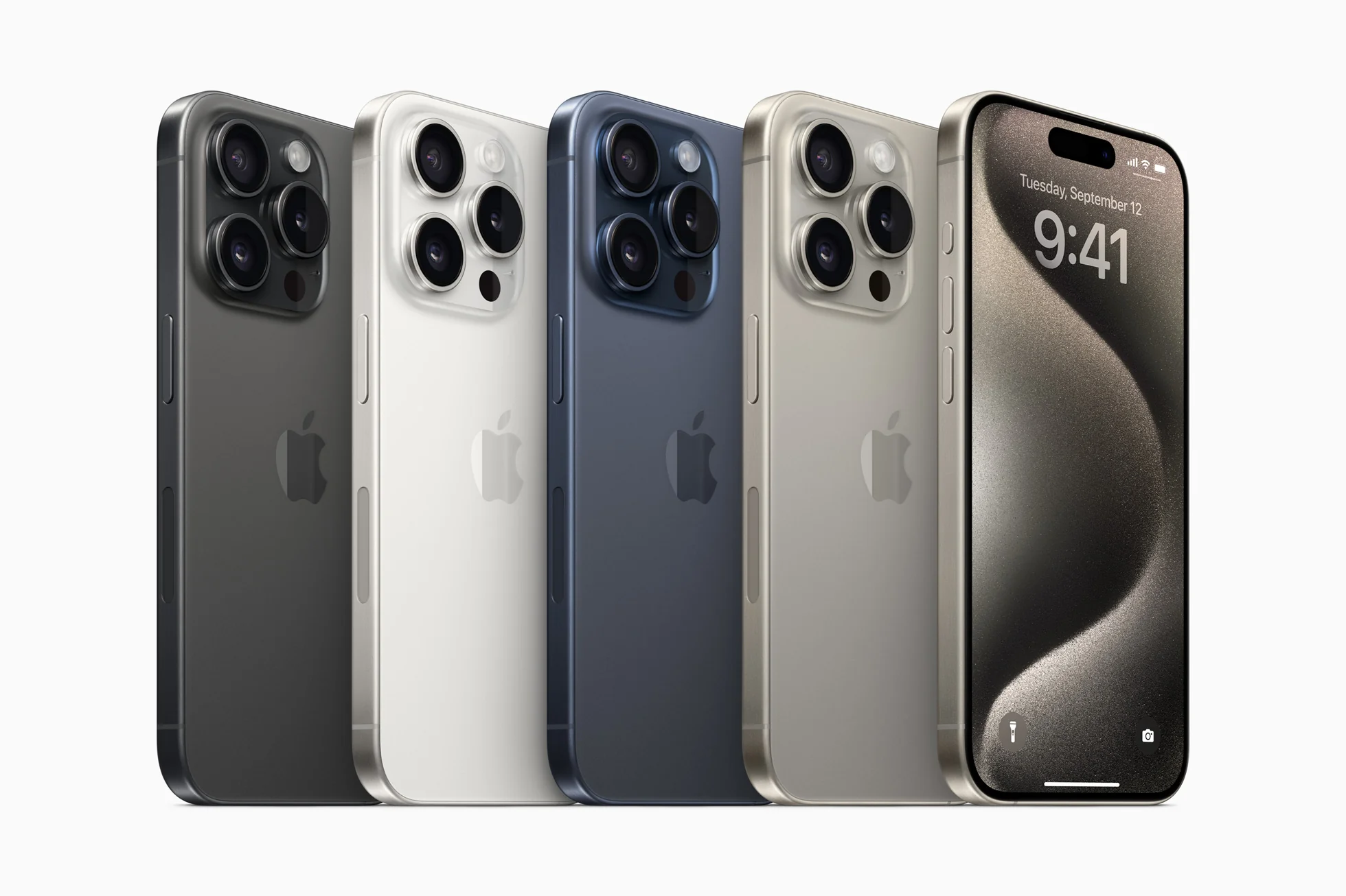 آيفون 15 بروماكس