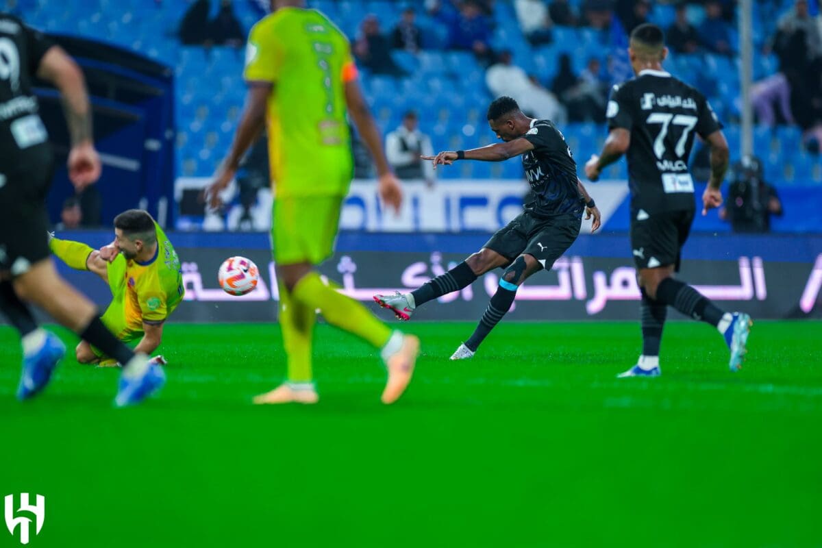 من لقاء الهلال والحزم - مصدر الصورة: حساب نادي الهلال على تويتر