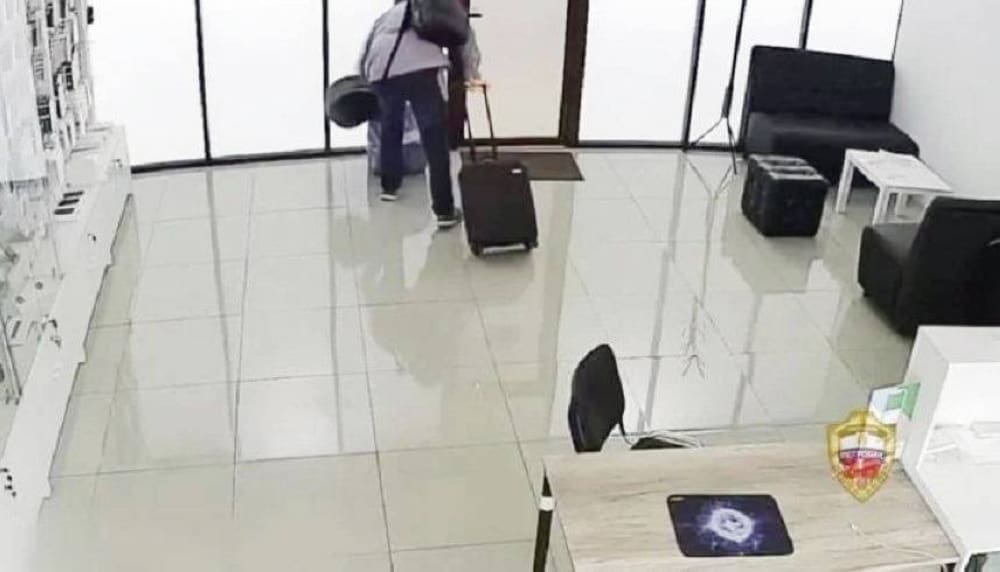 متجر أيفونات في موسكو
