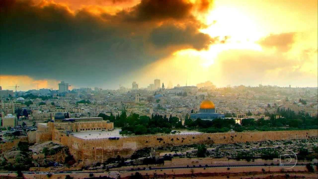 الجيش الإسرائيلي يأخذ اللقطة بمساعدة مسن ثم قتله