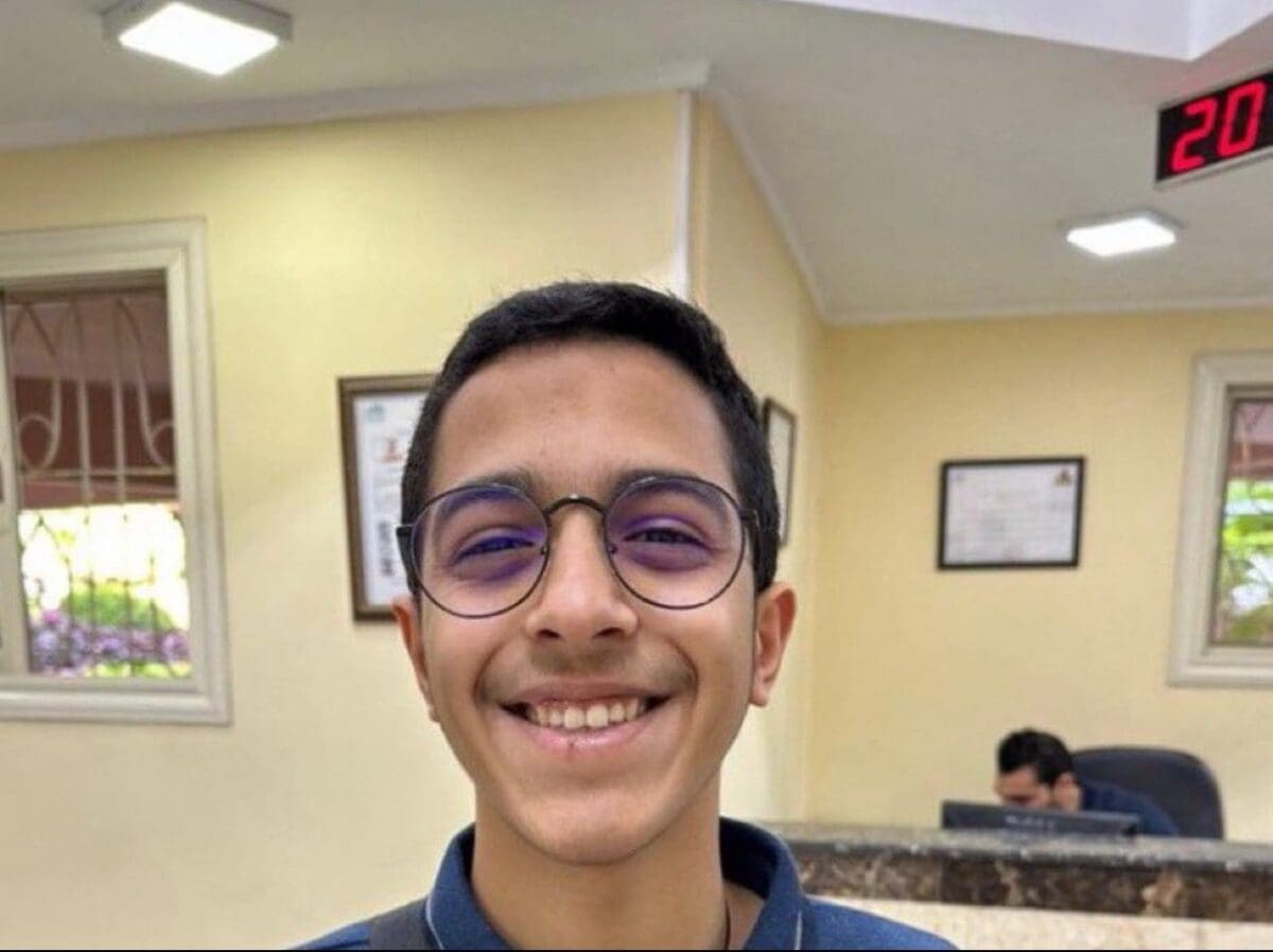 الطالب الكويتي داود فارس