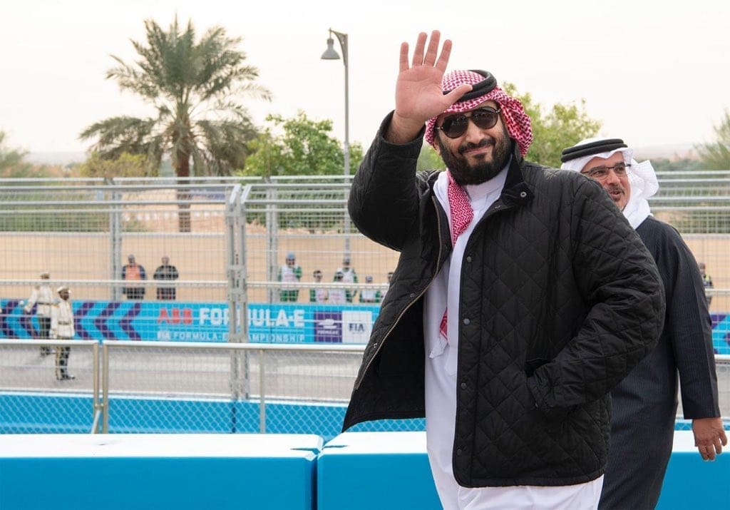 أبرز 8 قطع ارتداها محمد بن سلمان مؤخرًا