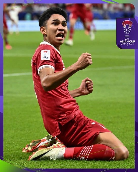 فرحة لاعب إندونيسيا - مصدر الصورة: حساب كأس آسيا على تويتر