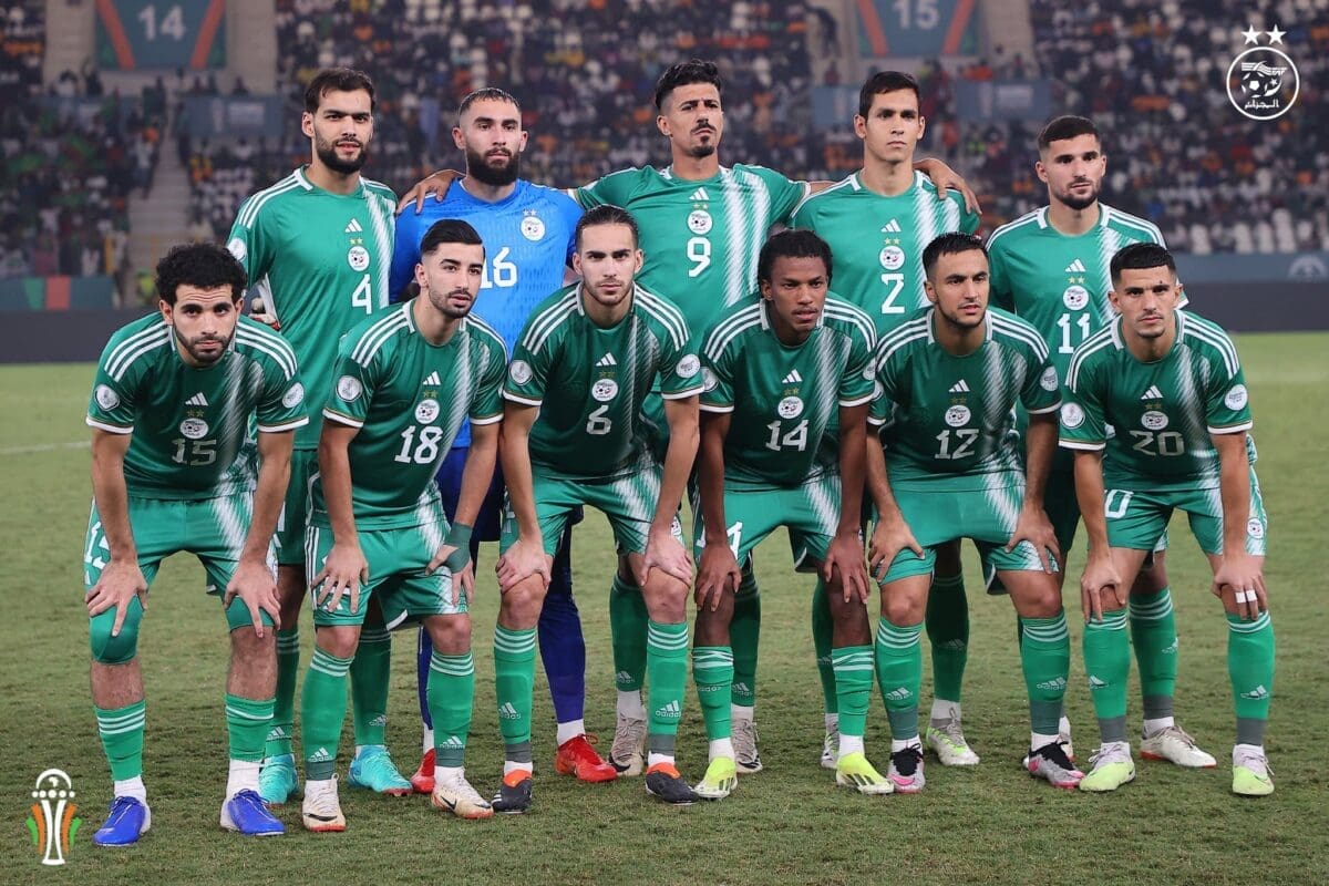 لاعبو الجزائر - مصدر الصورة: حساب الاتحاد الجزائري على تويتر