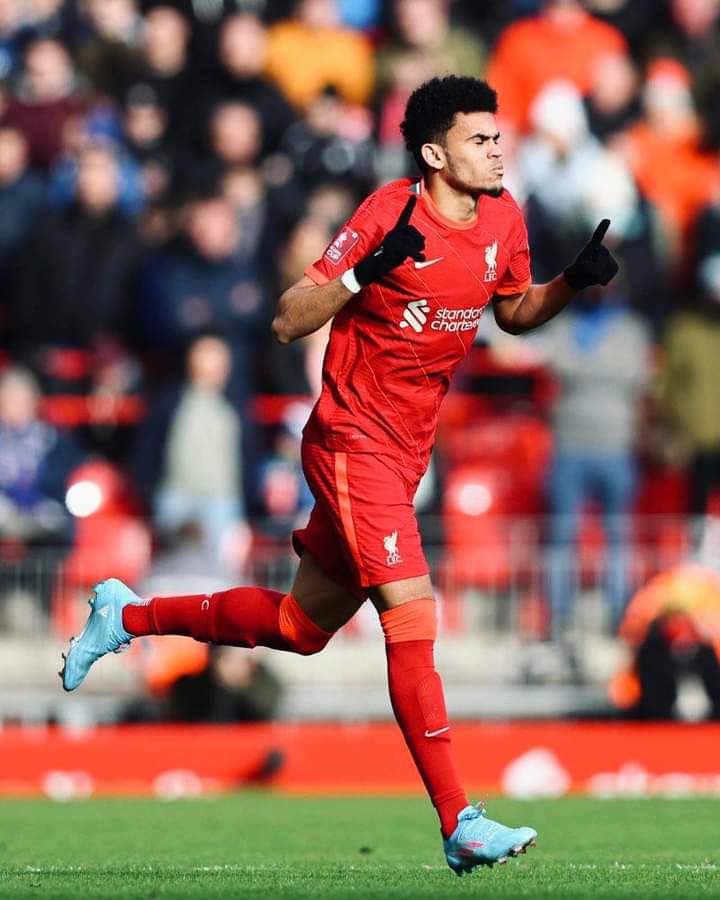 موعد مباراة ليفربول وبيرنلي في الدوري الفرنسي 