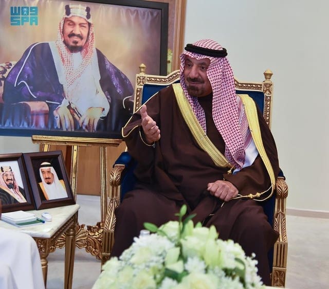 لتبرعه بخلايا جذعية.. تسليم مواطن وسام الملك عبدالعزيز من الدرجة الثالثة