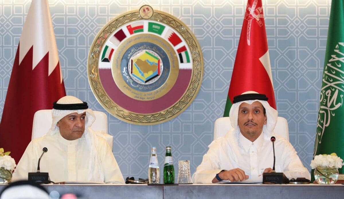 التعاون الخليجي والإسلامي يدينان بشدة قرار الإحتلال الإسرائيلي الأخير بشأن الإستيطان بفلسطين والضفة الغربية