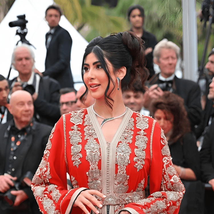 الفنانة والإعلامية دلال الغزالي