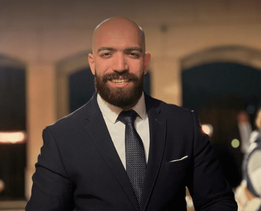 الإعلامي أحمد رضوان