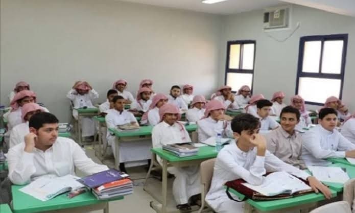 انطلاق اختبارات نهاية العام الدراسي 2023-2024 في مختلف مناطق المملكة العربية السعودية