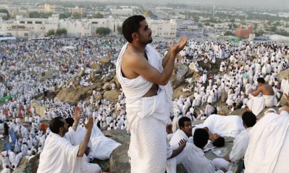 فضل يوم عرفة: يوم المغفرة والعتق من النار