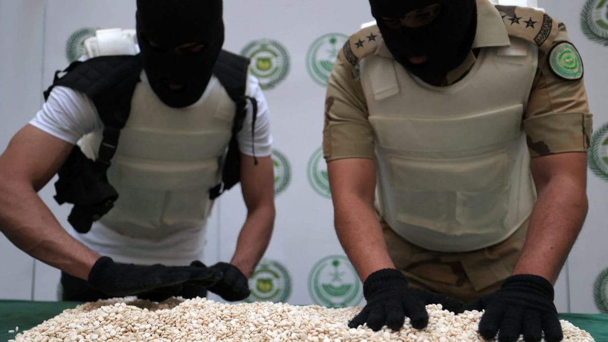 عاجل.. العليا تؤيد الحكم وأمر ملكي بالتنفيذ ووزارة الداخلية تقيم حد القتل في سيدة نيجيرية بالمدينة المنورة
