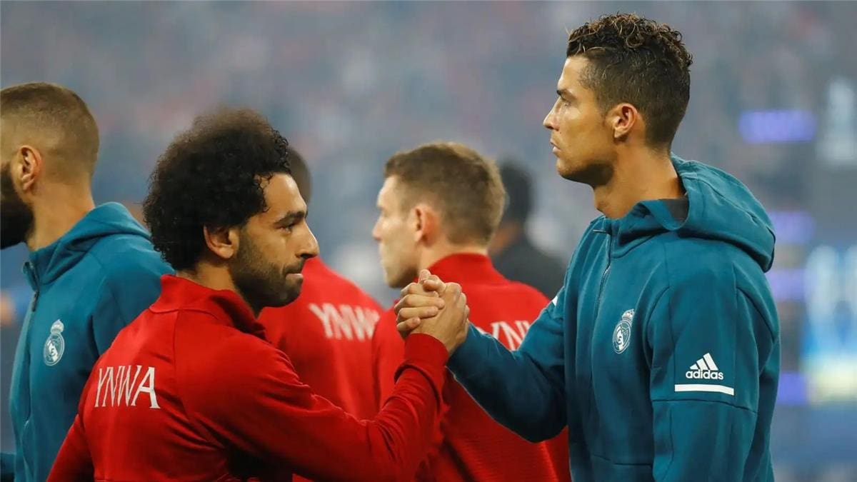 رونالدو مع محمد صلاح