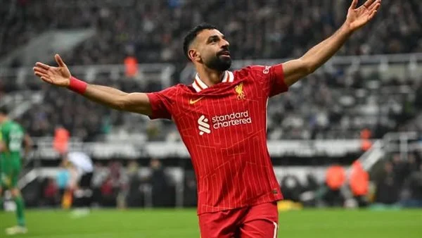 محمد صلاح يقترب من توقيع عقد جديد مع ليفربول لمدة موسمين