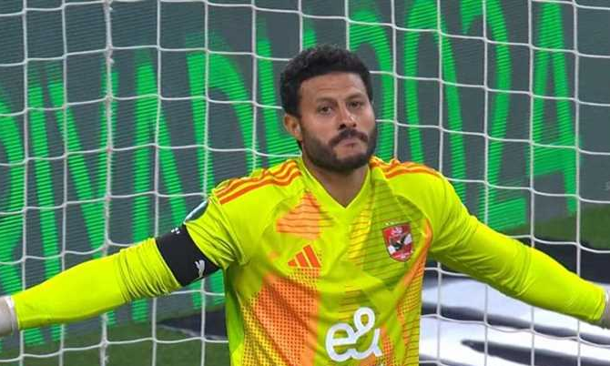 بيراميدز يكشف حقيقة التفاوض مع محمد الشناوي