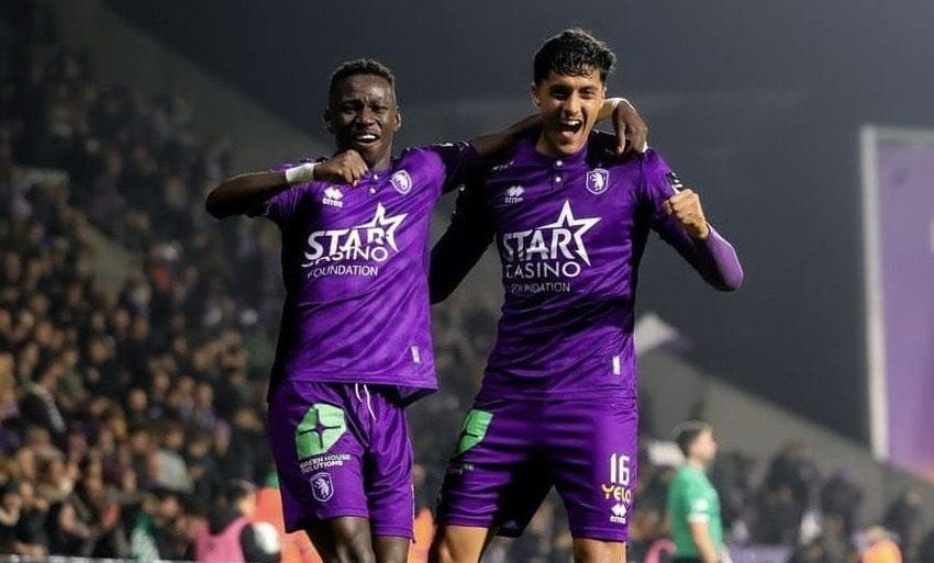 سبب استبعاد المحترفين من المنتخب السعودي في خليجي 26