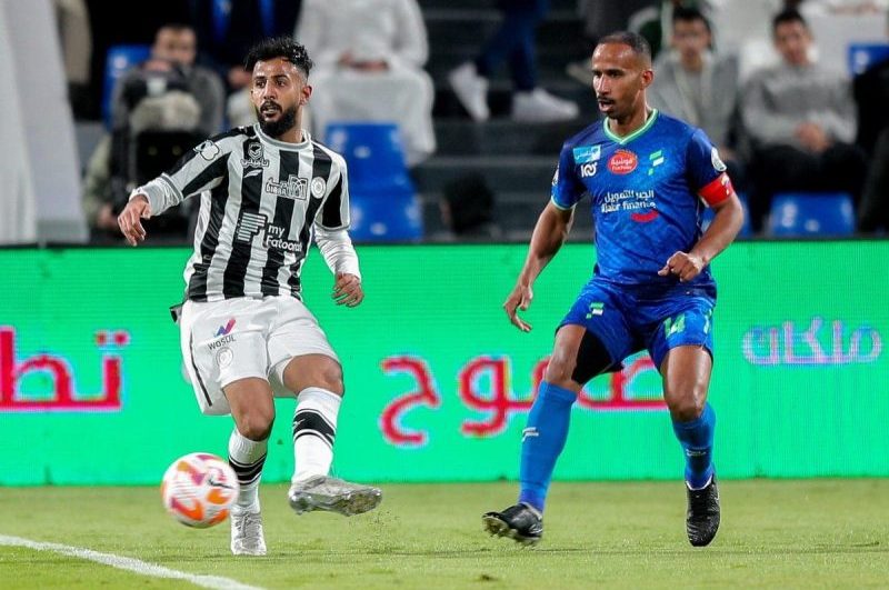 موعد مباراة الشباب والفتح في الدوري السعودي 2024/2025