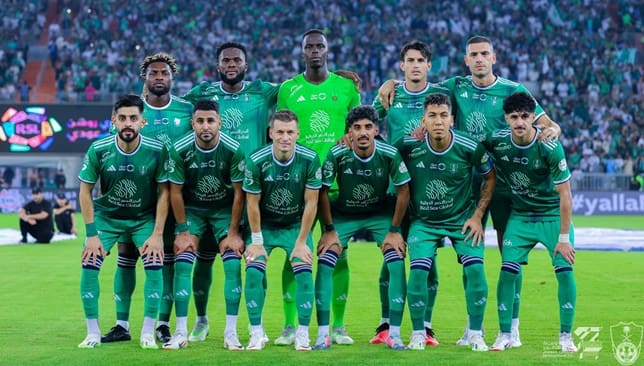 الأهلي السعودي يفاوض صفقتين من العيار الثقيل