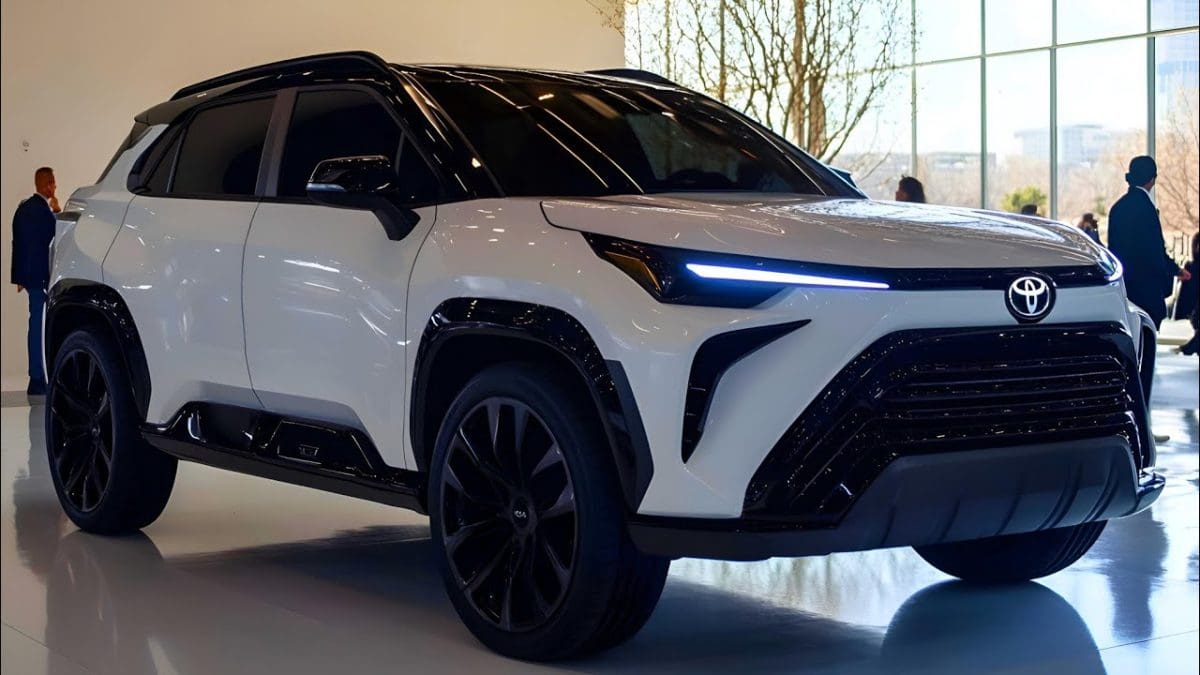 وحش الطرق الوعرة| تويوتا راف فور 2025 Toyota RAV4 الأكثر فخامة بميزات عصرية متطورة