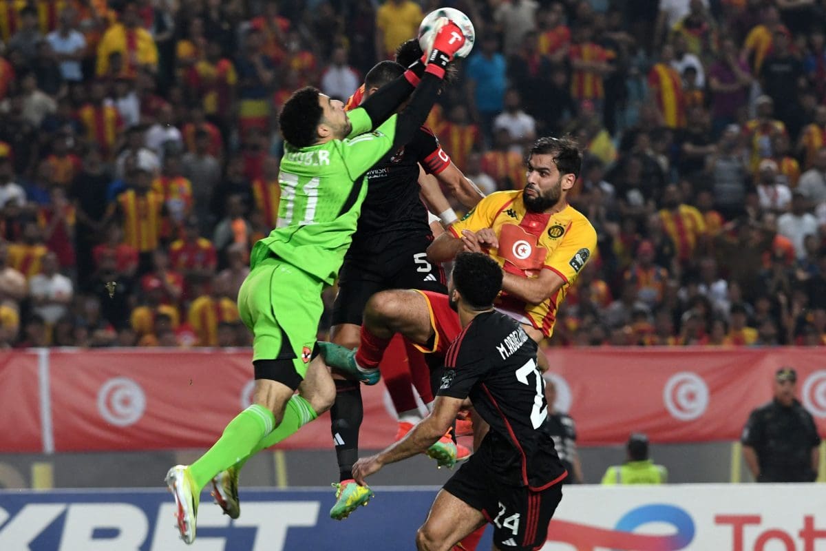 مواجهات قوية تنتظر الأهلي.. موعد قرعه ربع نهائي دوري ابطال افريقيا