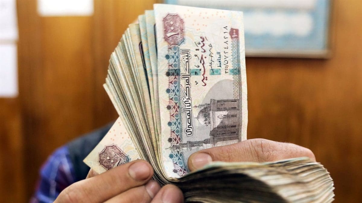 زيادة العلاوة للعاملين بالكهرباء