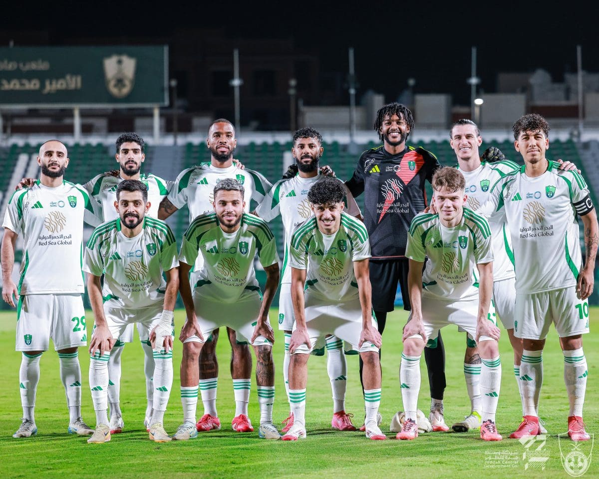 الأهلي السعودي ضد الرائد