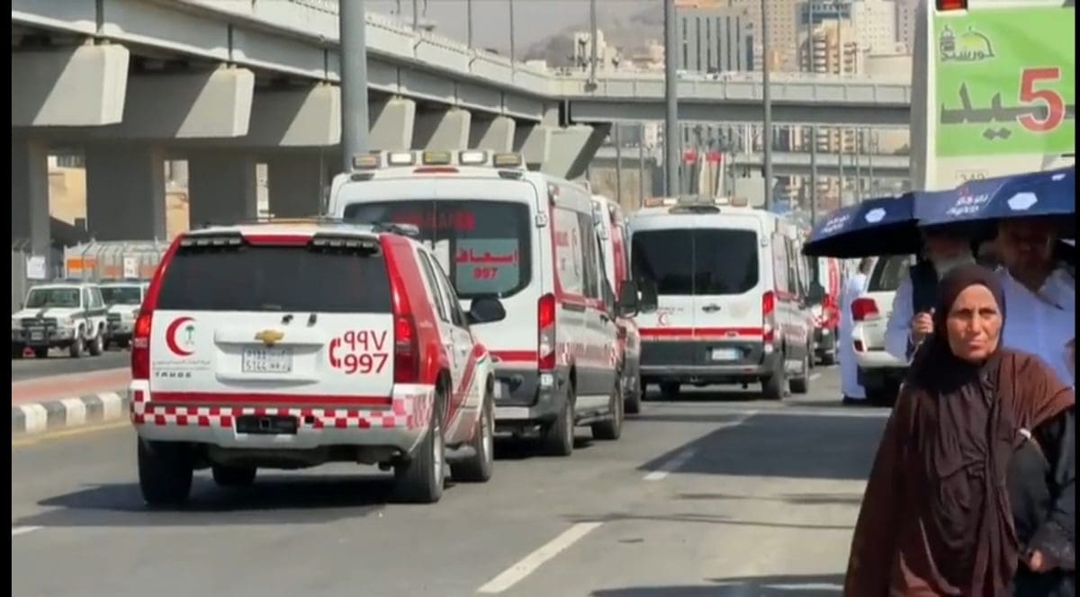 إيقاف مؤقت لتأشيرات الحج والعمرة 14 دولة