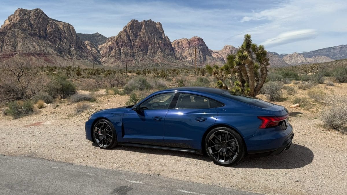 أودي تكشف عن RS GT e-tron أقوى سيارة كهربائية لديها حتى الآن