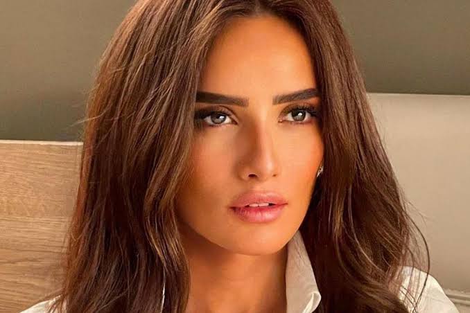 الحقيني يا مامي.. الكلب هيعضنا .. القصة الكاملة لاتهام الفنانة زينة لطفل باستخدام كلب شرس للهجوم على طفليها وترويعهم.. ما العقوبة المنتظرة؟ 
