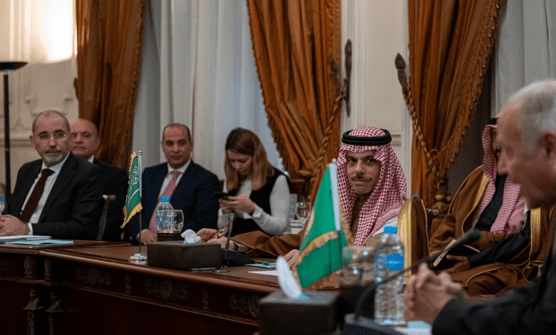السلطة الفلسطينية والجامعة العربية تدينان قرار إسرائيل منع زيارة الوفد العربي إلى رام الله