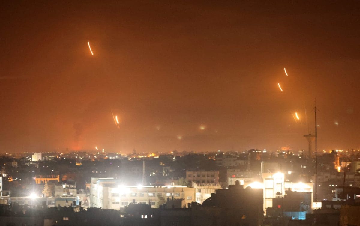 عاجل.. سوريا تدخل على خط المواجهة مع إسرائيل بعد إطلاق صواريخ منها على هضبة الجولان