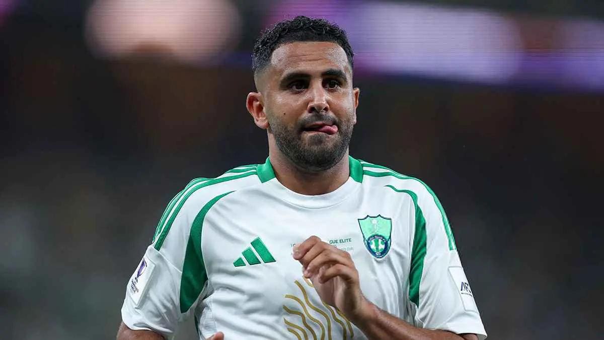 الهلال السعودي وضم رياض محرز