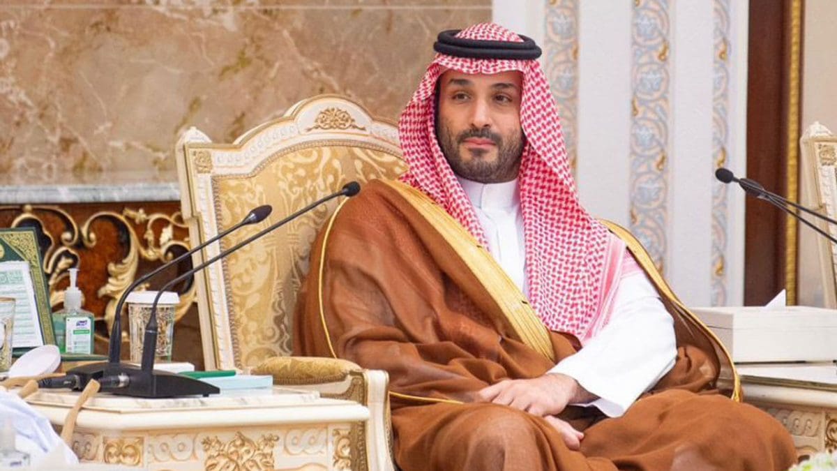 عاجل.. الأمير محمد بن سلمان يُجري اتصالاً بالرئيس الإيراني ويعزيه في ضحايا القصف الإسرائيلي 