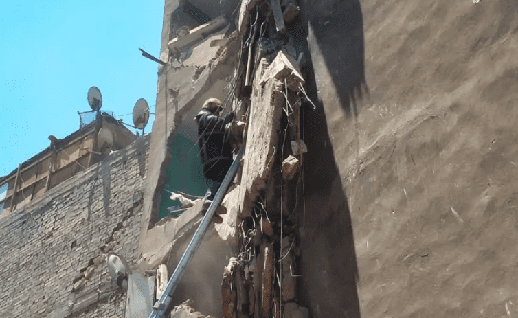 انهيار عقار في شبرا: 3 مصابين ولجنة هندسية لمعاينة العقارات المجاورة