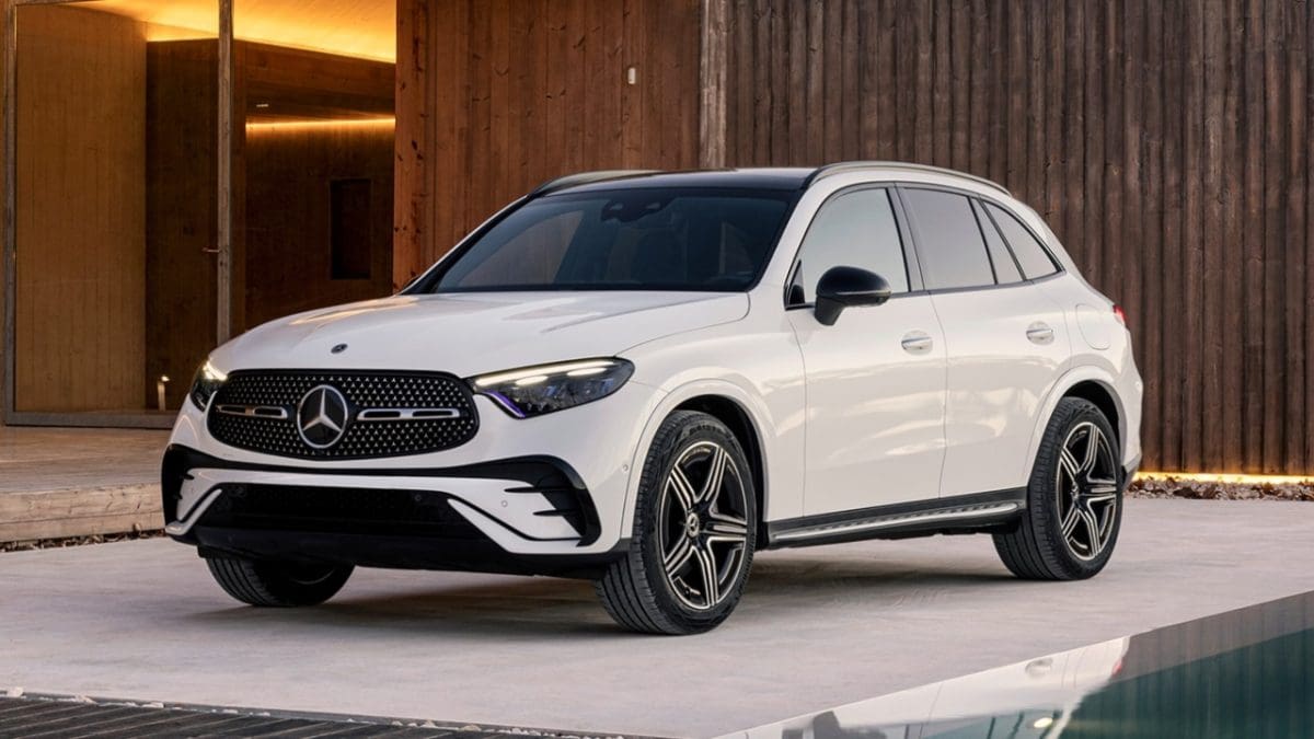 تتألق شركة مرسيدس بسيارة Mercedes GLC الكهربائية الجديدة وتبشر بعصر جديد